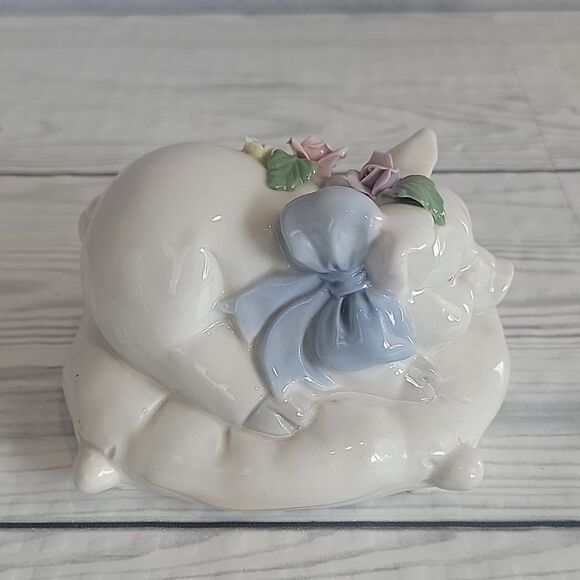 Heritage House "Dumpling" Soft & Sweet fine porcelain music box vintage - Picture 4 of 9